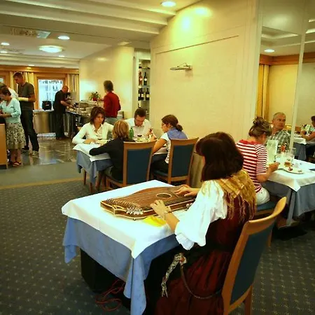 Hotel Jezero