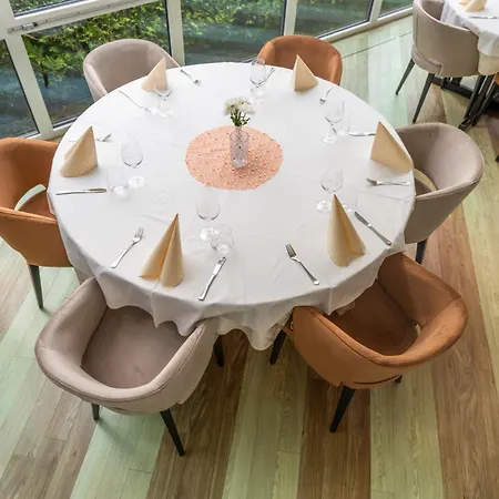 ホテル ジェゼロ