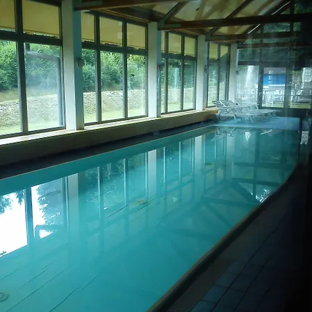 Hotell Jezero 4*