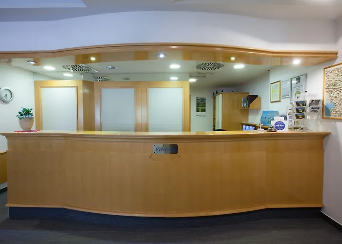 酒店 杰泽洛酒店 4*